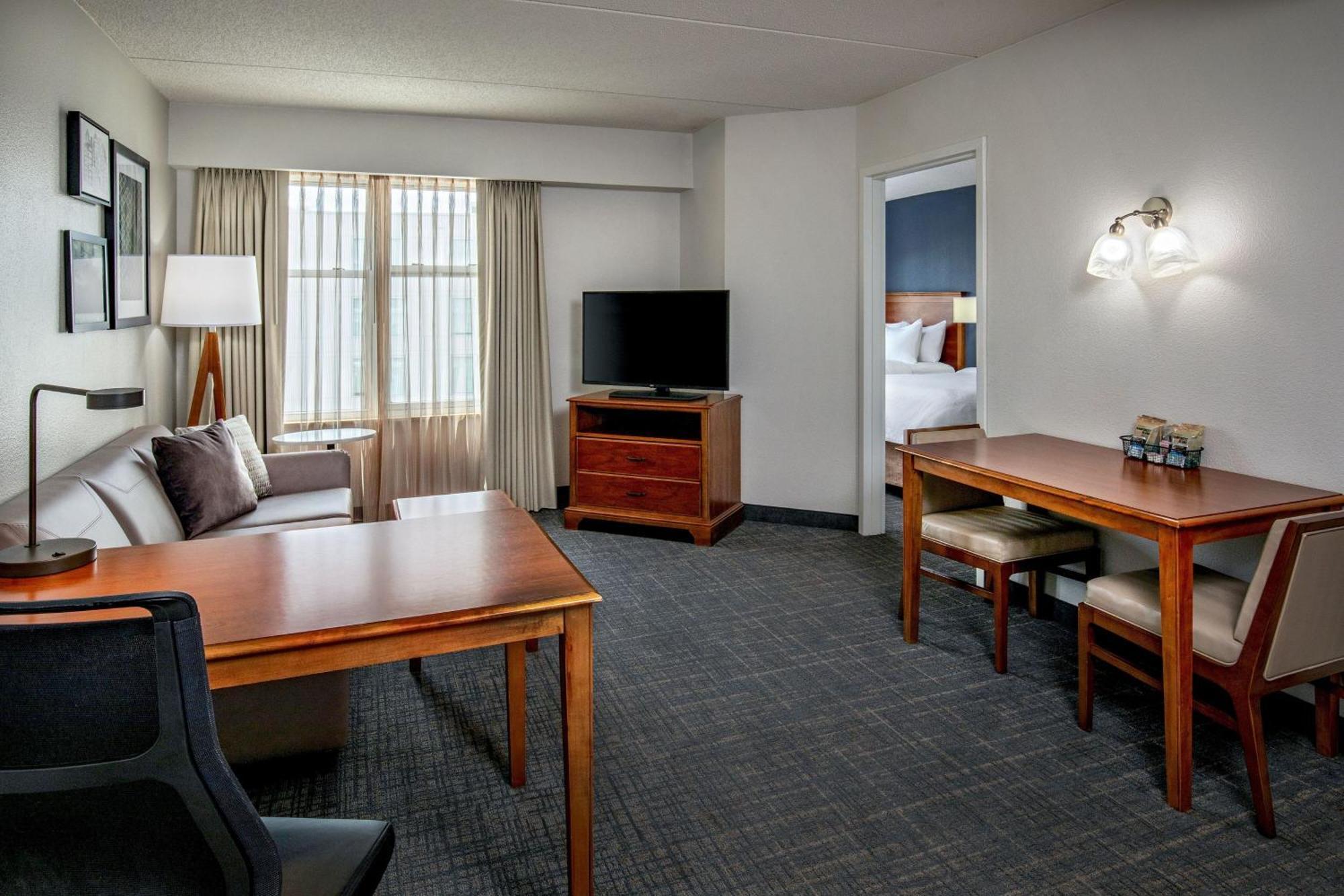 Residence Inn By Marriott Chesapeake Greenbrier Exterior photo