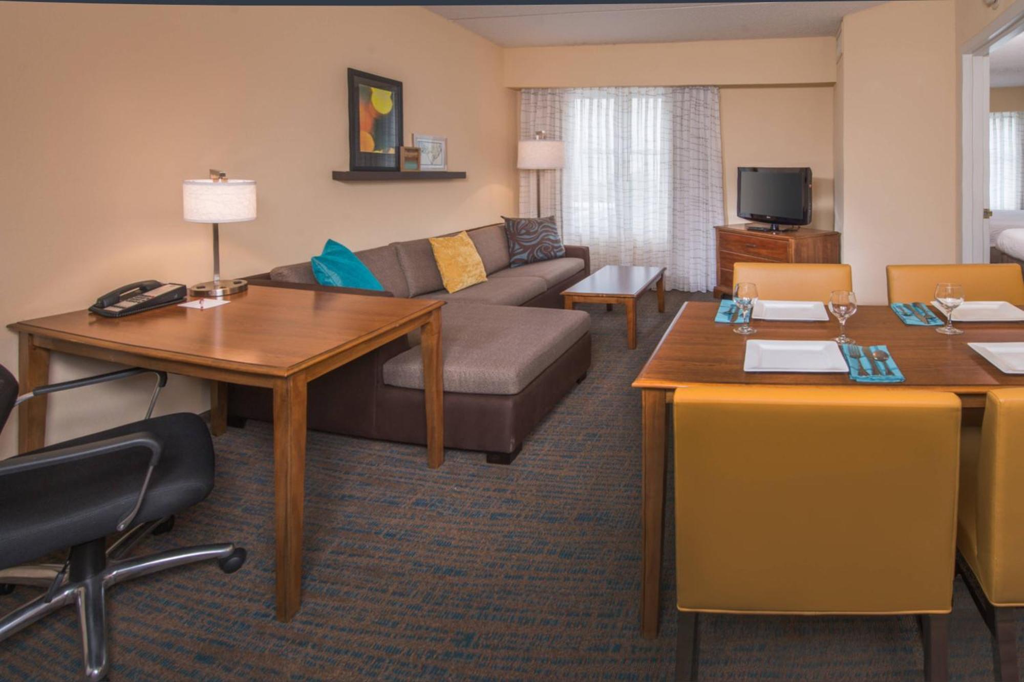 Residence Inn By Marriott Chesapeake Greenbrier Exterior photo